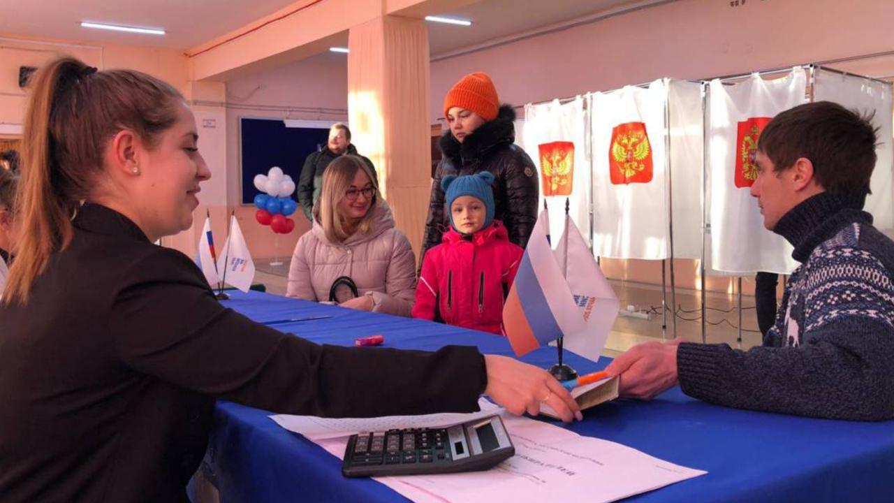 Явка на избирательные участки Мурманской области по состоянию на 15:00 составила 23,34%